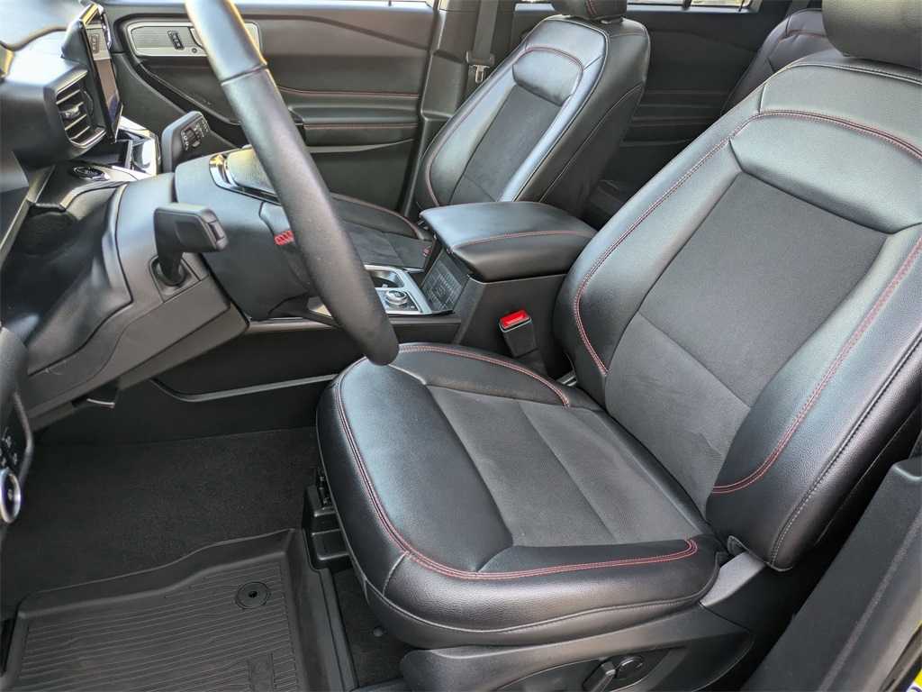 Used 2024 Ford Explorer For Sale in Findlay, OH