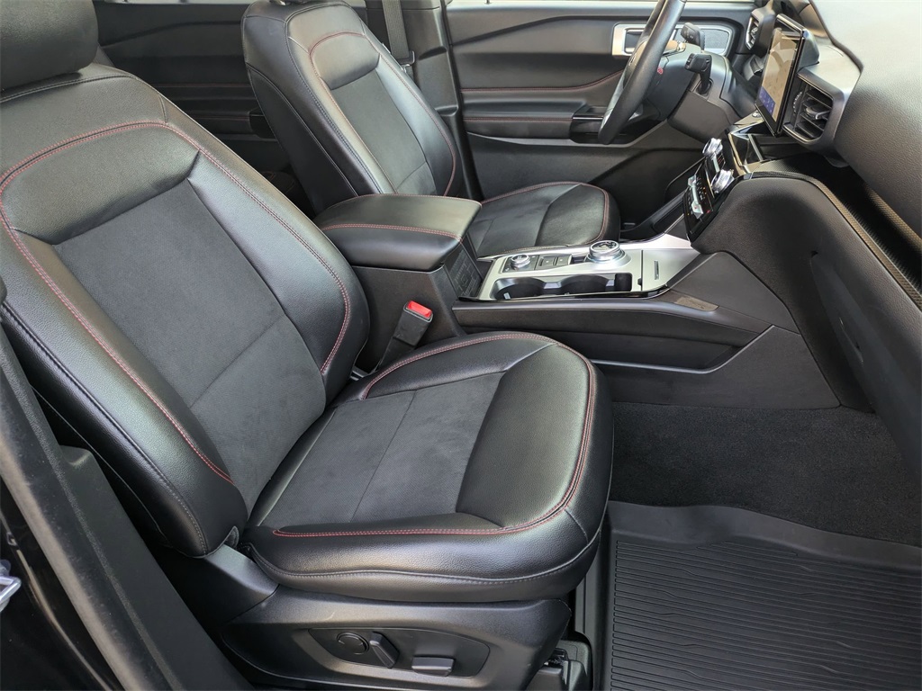 Used 2024 Ford Explorer For Sale in Findlay, OH