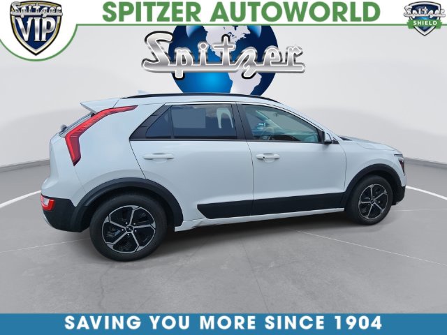 2023 Kia Niro Blanco (Snow White Pearl) SUV/Crossover Tracción delantera 6 velocidades Automática