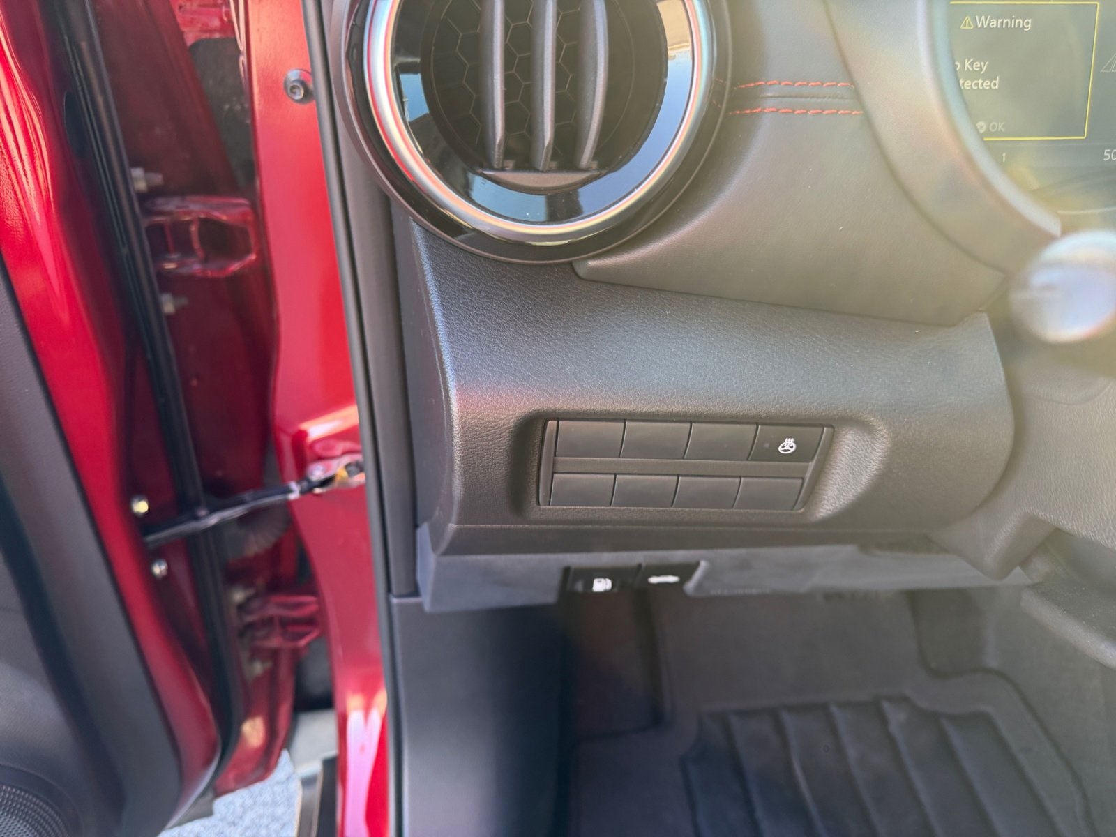 Used Car 2023 Nissan Kicks  Sr For Sale Under $20,000 In San Antonio, Texas