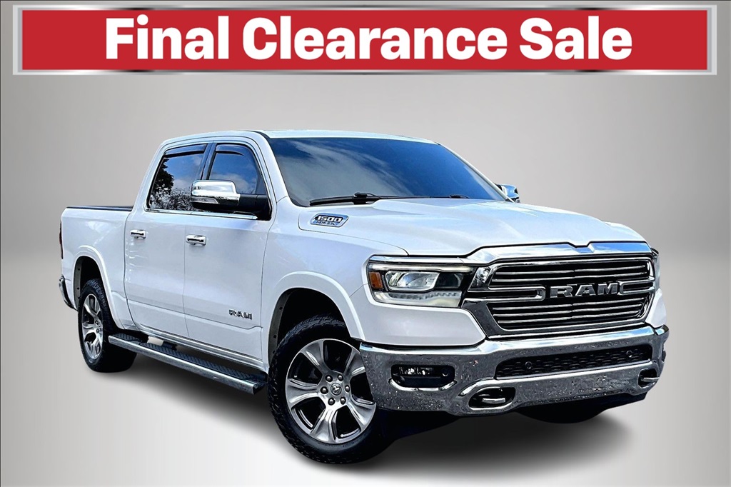2020 RAM 1500 Laramie Crew Cab 4WD