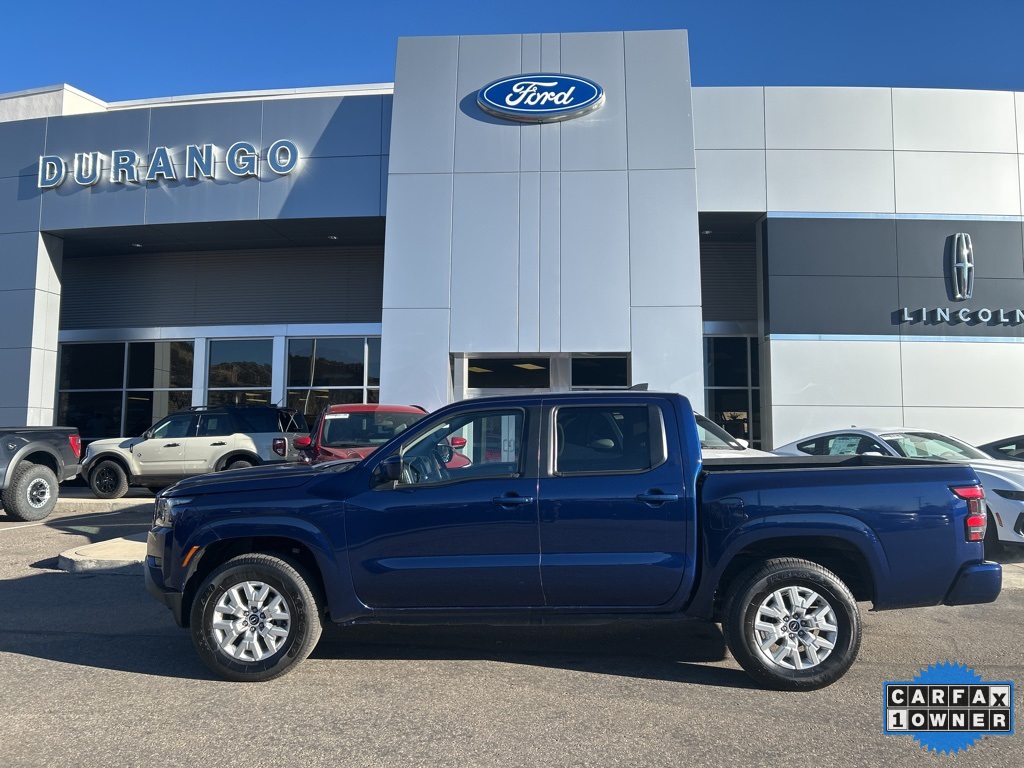 2023 Nissan Frontier SV photo 3