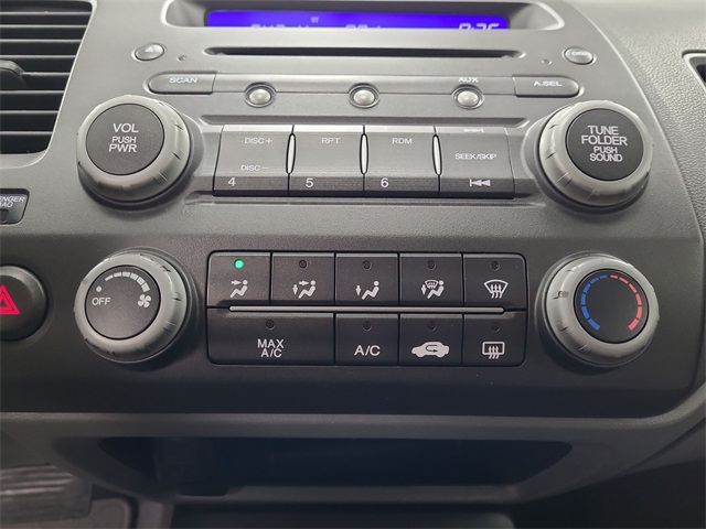 2011 – Honda – Civic