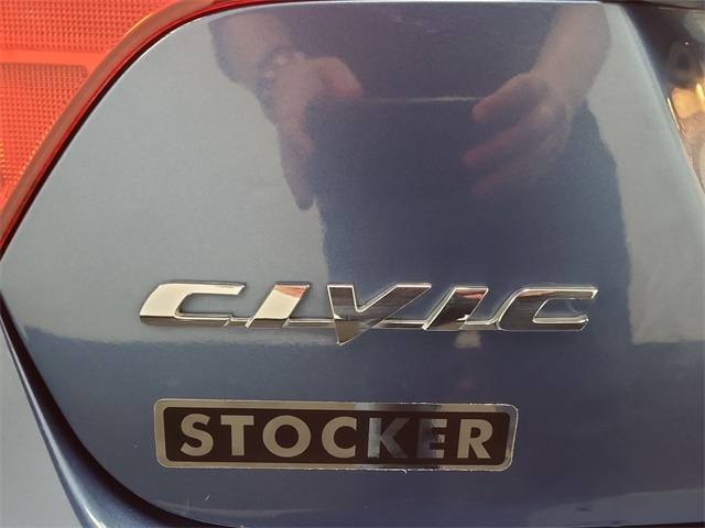 2011 – Honda – Civic