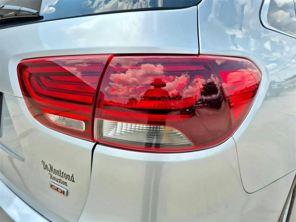 2019 Kia Sorento L Silver at Shottenkirk Kia Fort Bend