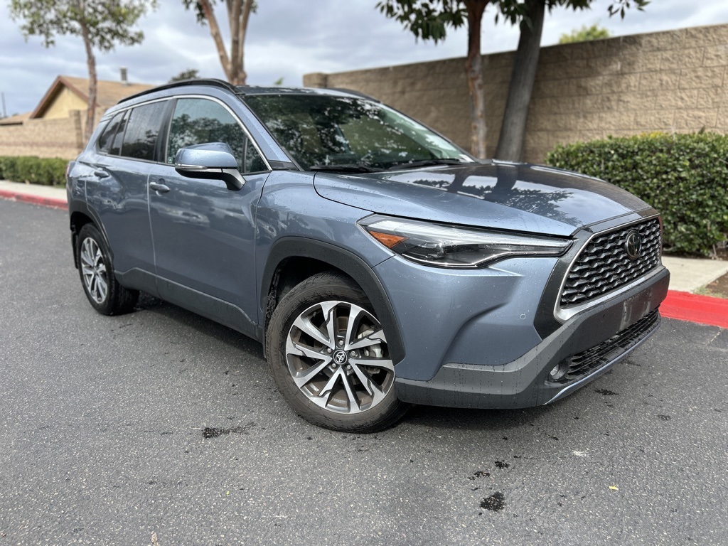 2024 Toyota Corolla Cross XLE