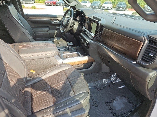 2023 Chevrolet Silverado 1500 High Country White at Shottenkirk Kia Fort Bend