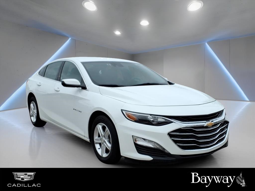 2024 Chevrolet Malibu LT White at AutoSavvy Houston Southwest