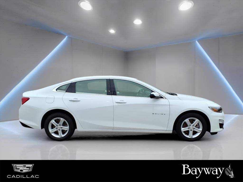 2024 Chevrolet Malibu LT White at AutoSavvy Houston Southwest