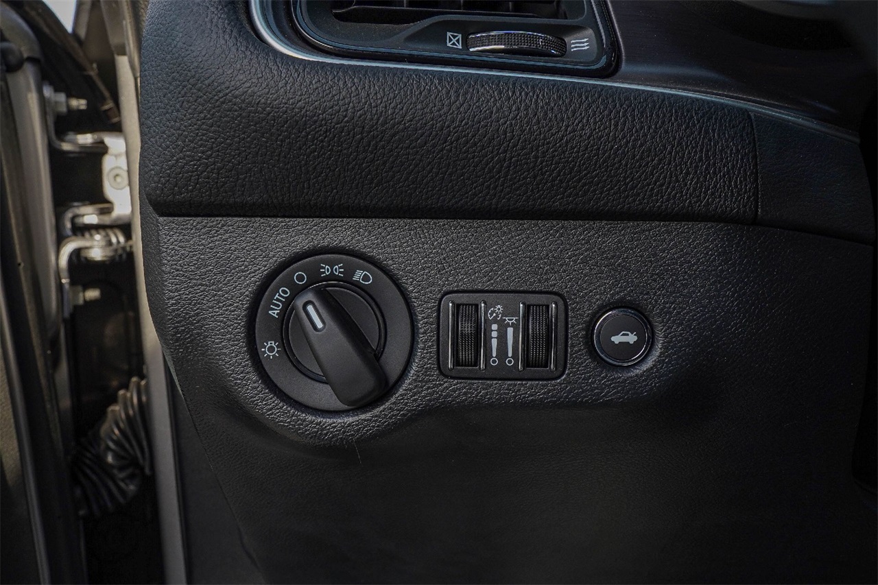 Used Car 2018 Dodge Challenger  Srt For Sale Under $120,000 In Austin, Texas