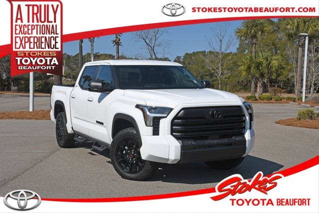 2025 Toyota Tundra SR5 CrewMax Cab 4WD