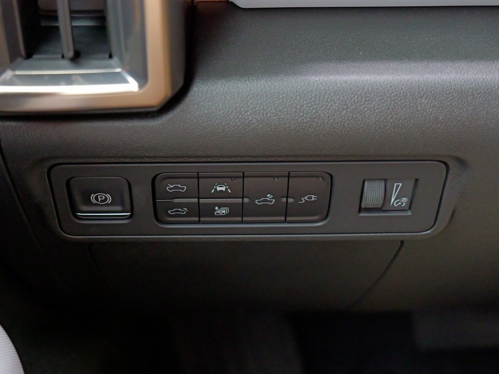 New Car 2025 Gmc Hummer Ev Pickup  2x For Sale Under $90,000 In Austin, Texas