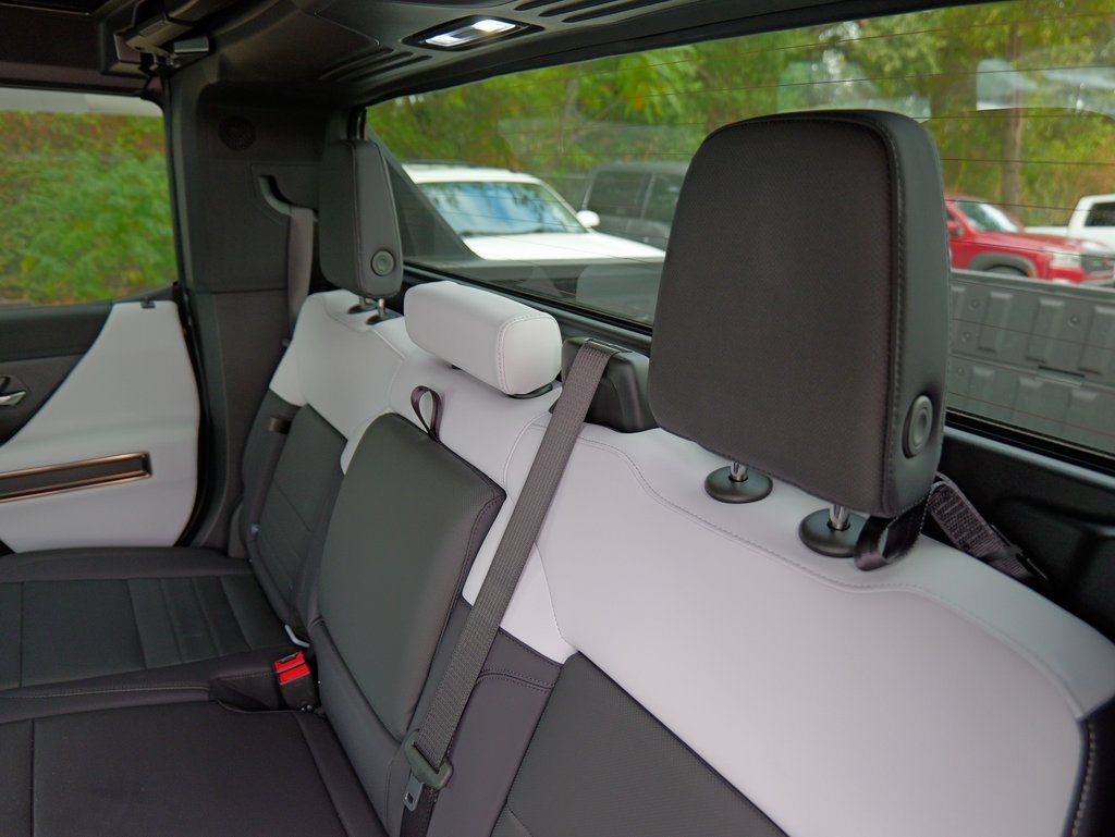 New Car 2025 Gmc Hummer Ev Pickup  2x For Sale Under $90,000 In Austin, Texas