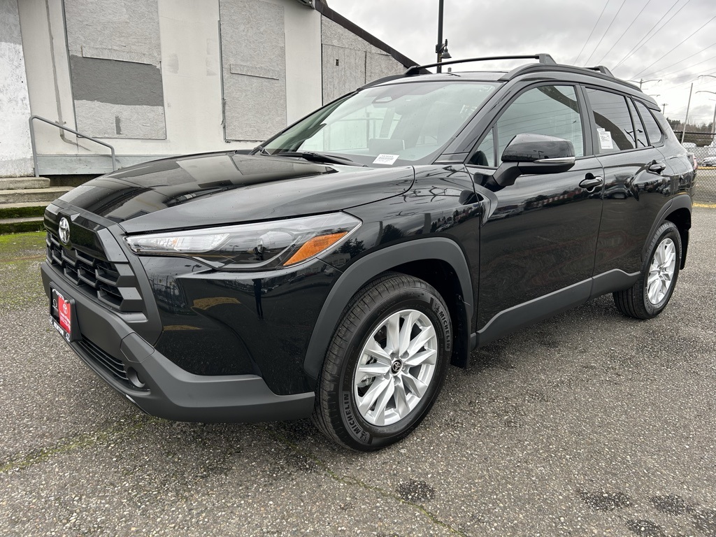 2026 Toyota Corolla Cross LE AWD