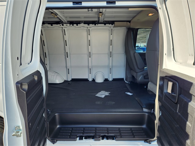 New Car 2025 Chevrolet Express 2500  Work Van For Sale Under $50,000 In San Antonio, Texas
