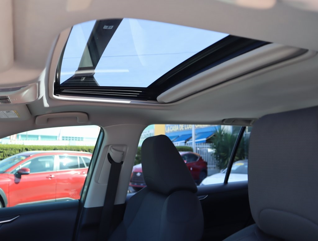 Thumbnail: 2023 Toyota RAV4 - 11