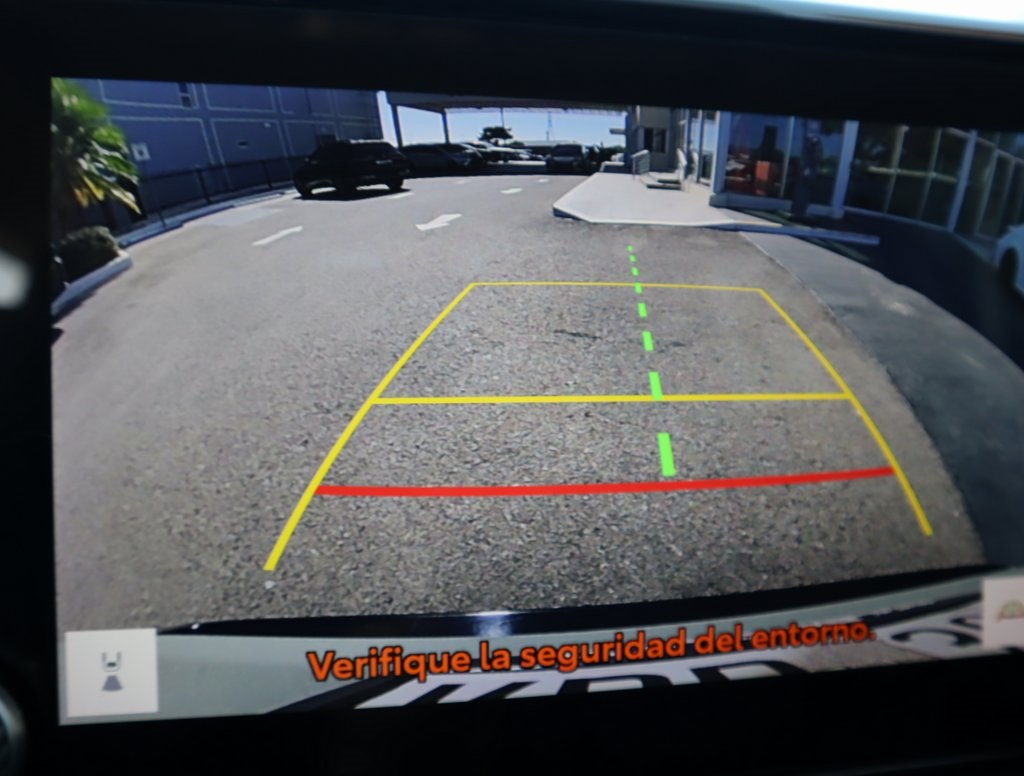 Thumbnail: 2023 Toyota RAV4 - 21