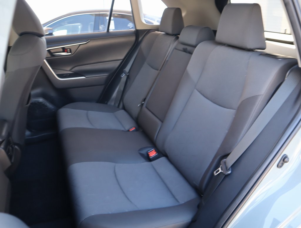 Thumbnail: 2023 Toyota RAV4 - 25