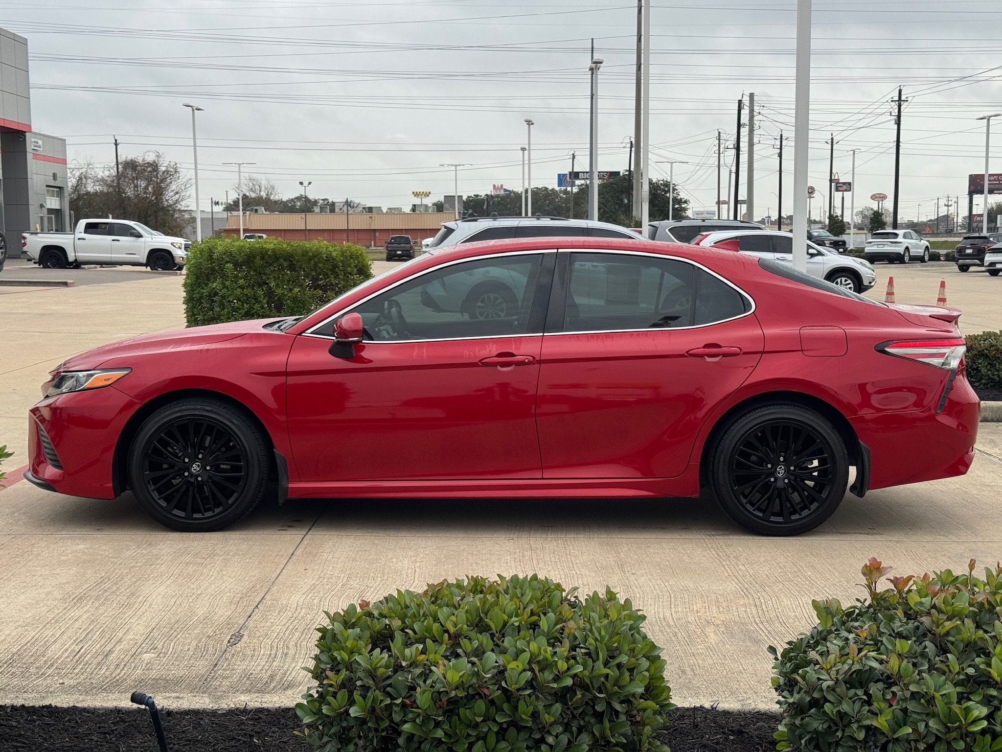 2019 Toyota Camry SE - 10