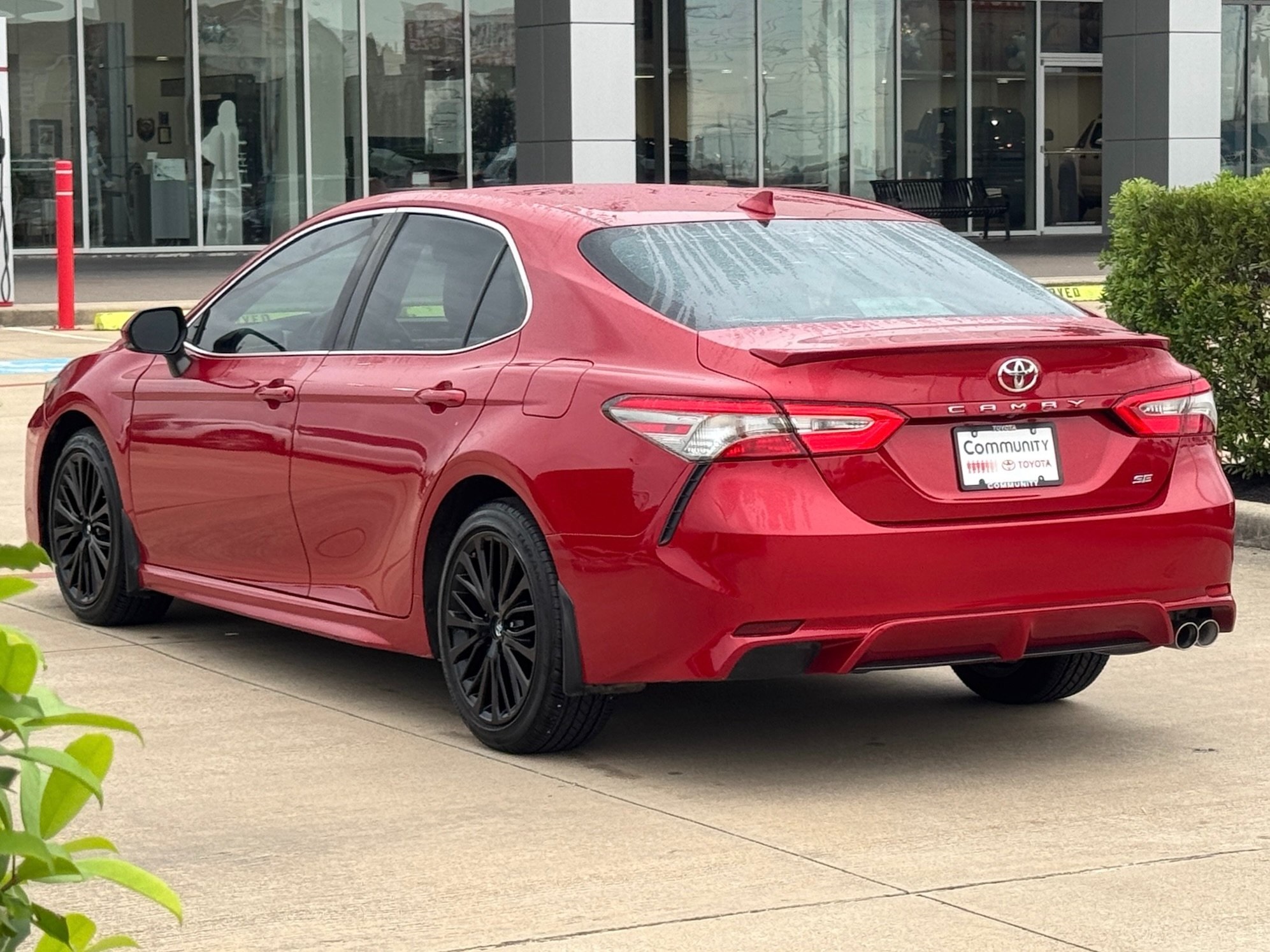2019 Toyota Camry SE - 11