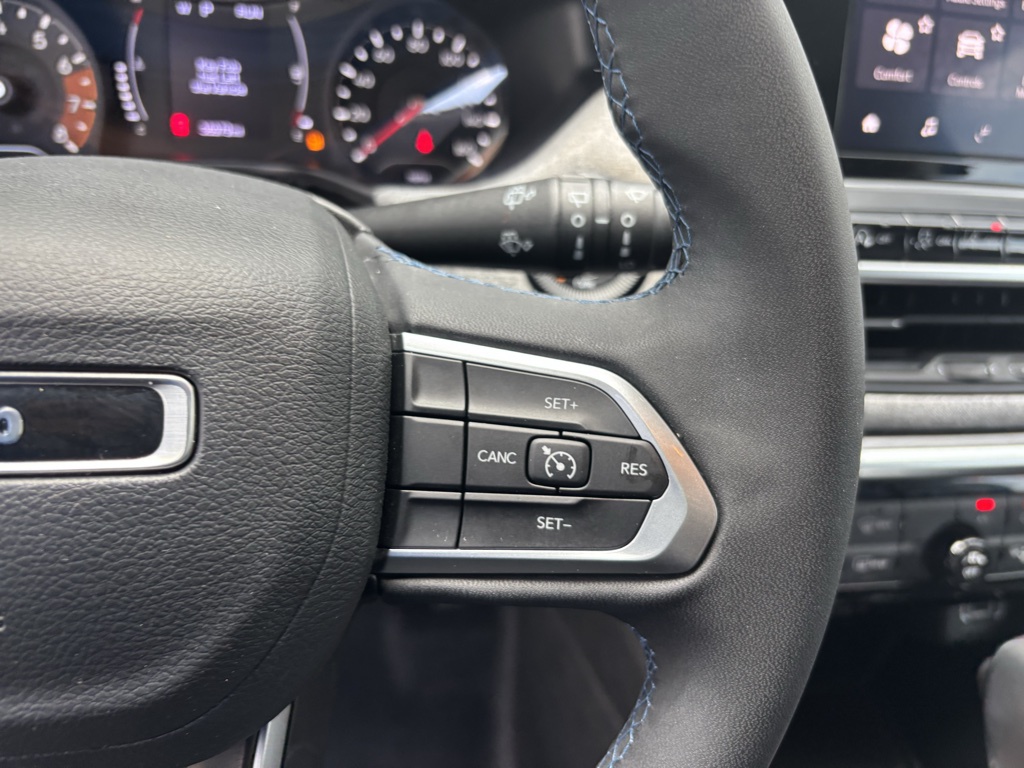 Used Car 2022 Jeep Compass  Latitude For Sale Under $20,000 In Austin, Texas