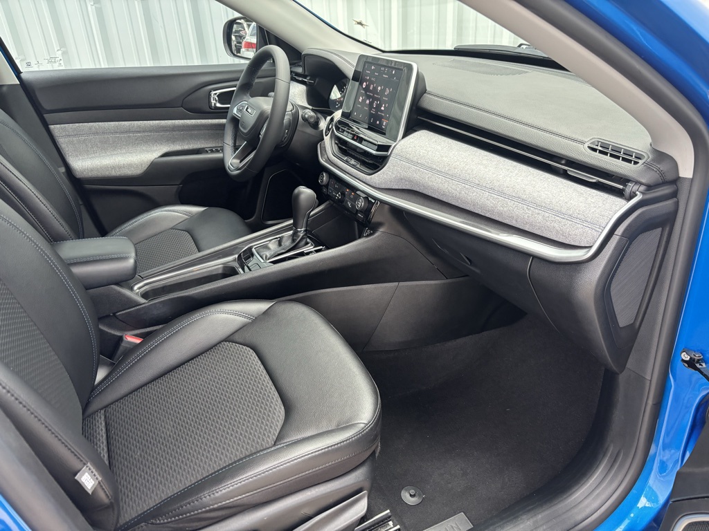Used Car 2022 Jeep Compass  Latitude For Sale Under $20,000 In Austin, Texas