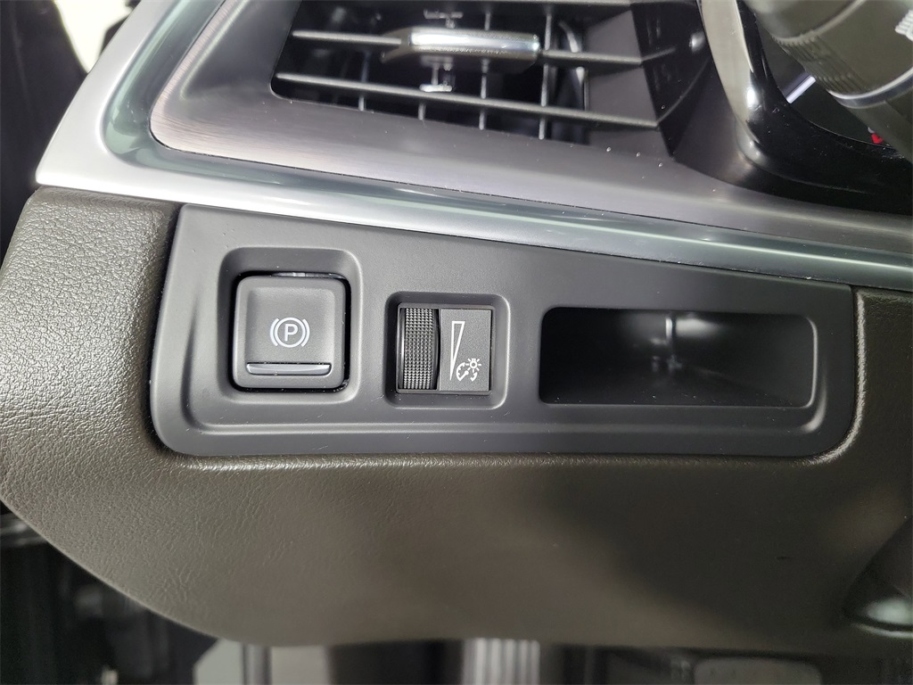 2023 Cadillac XT5 Luxury Black at Bayway Chrysler Dodge Jeep Ram