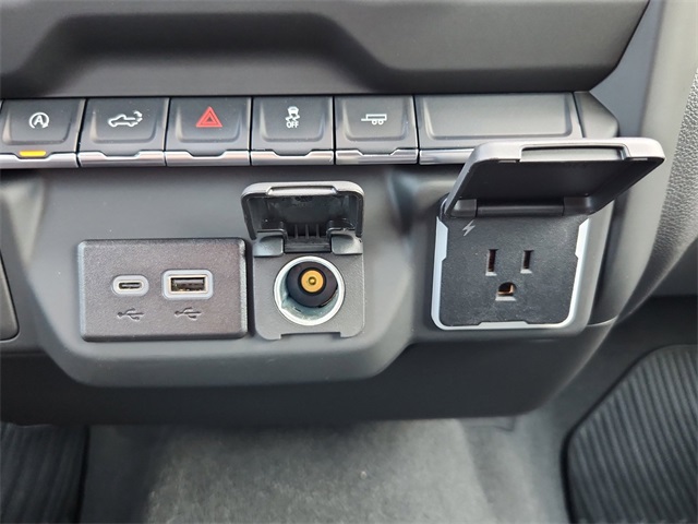Used Car 2024 Chevrolet Silverado 1500  Custom For Sale Under $40,000 In San Antonio, Texas