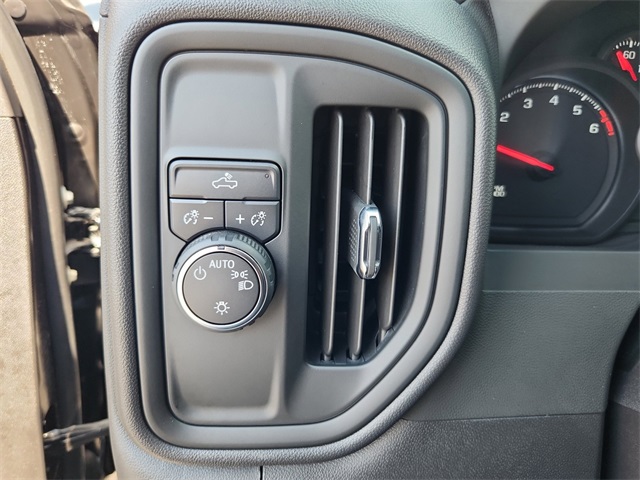 Used Car 2024 Chevrolet Silverado 1500  Custom For Sale Under $40,000 In San Antonio, Texas