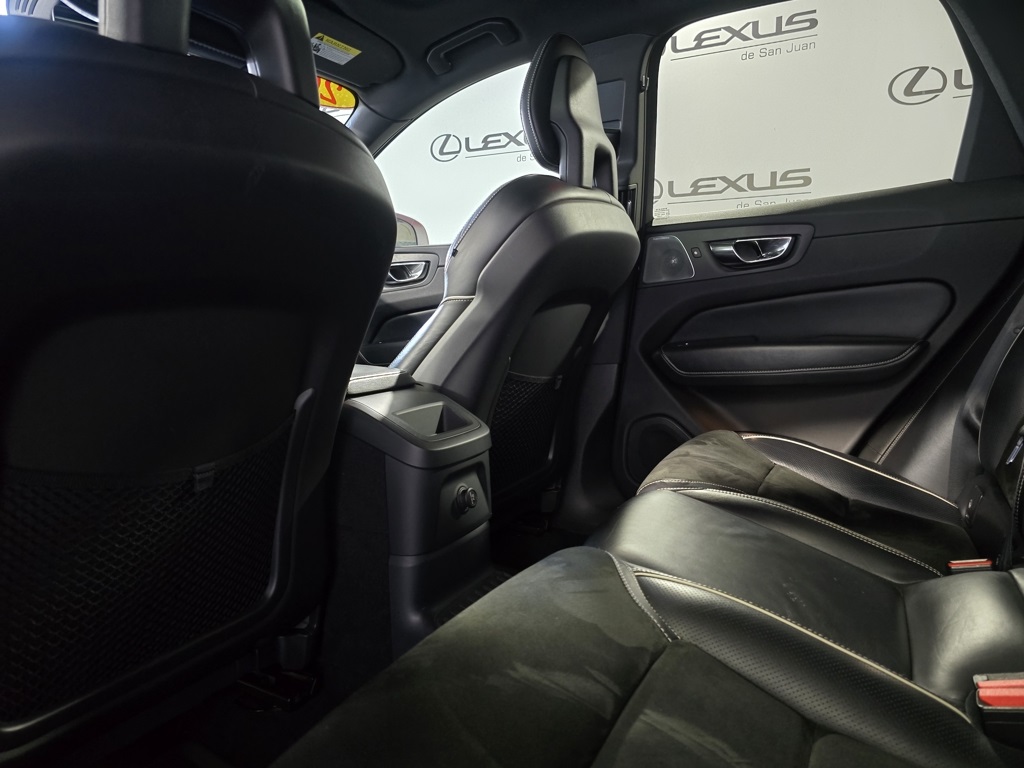 Thumbnail: 2018 Volvo XC60 - 26