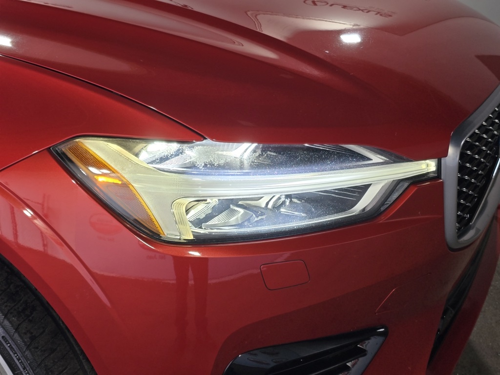 Thumbnail: 2018 Volvo XC60 - 5