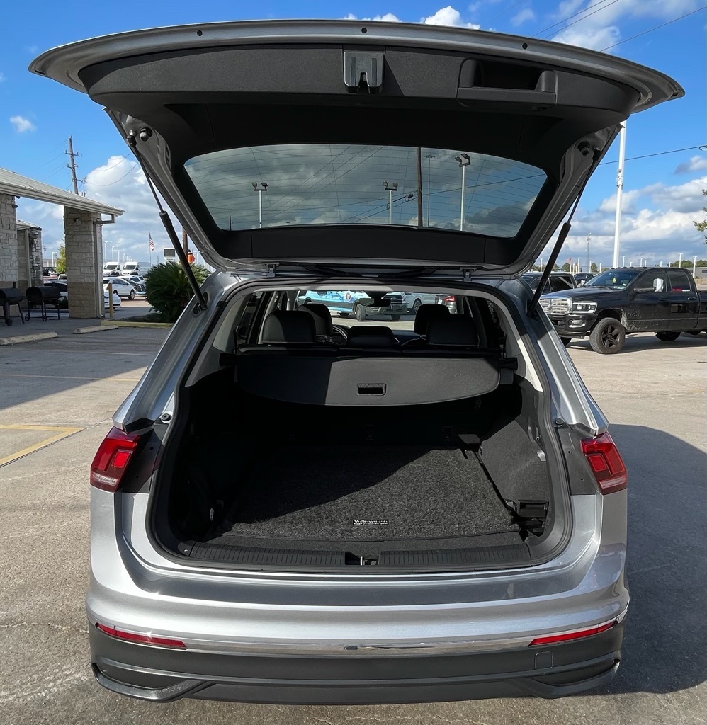 2022 Volkswagen Tiguan 2.0T SE Silver at Wharton Ford