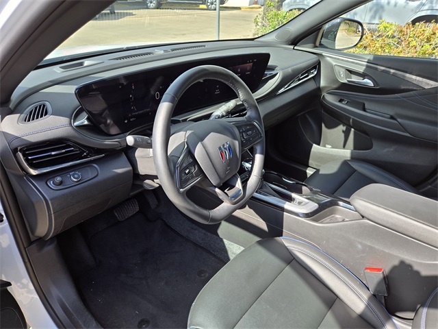 2025 Buick Envista Sport Touring White at Big Star Buick GMC