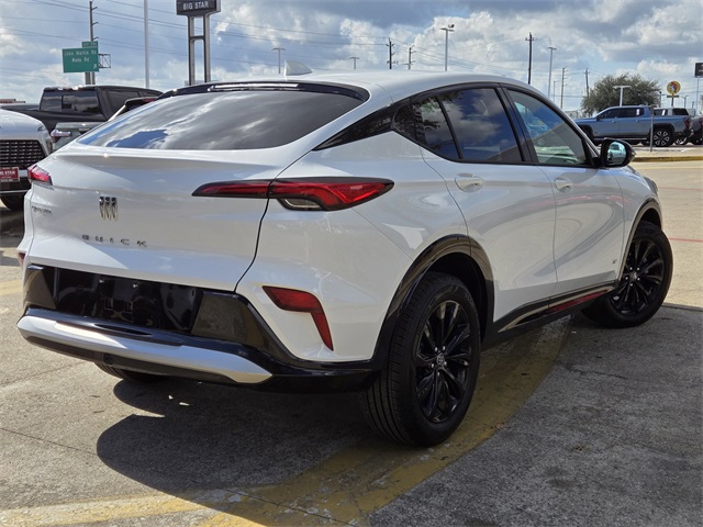 2025 Buick Envista Sport Touring White at Big Star Buick GMC