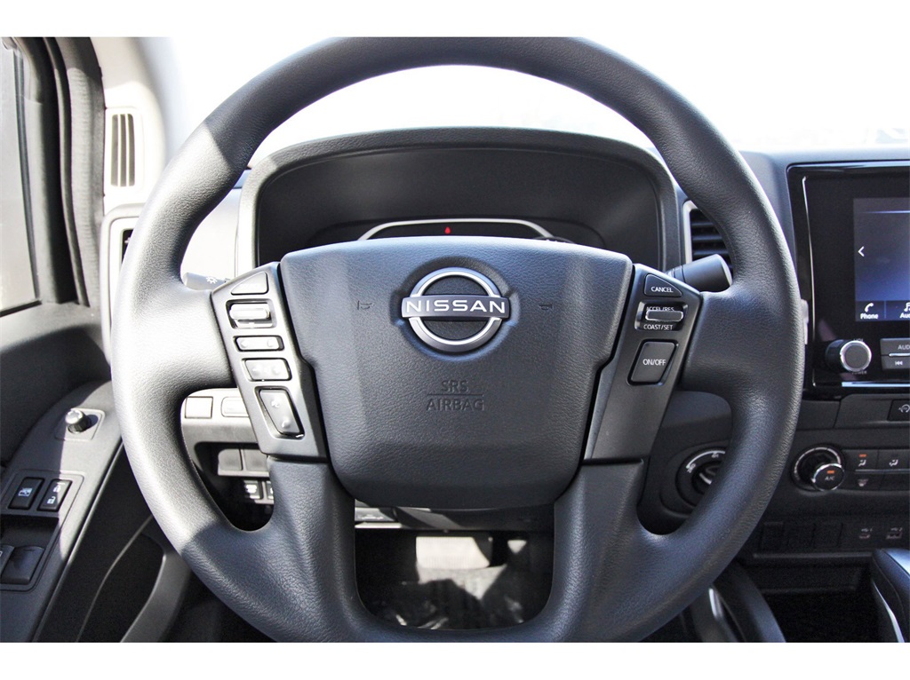 2024 Nissan Frontier SV - 10