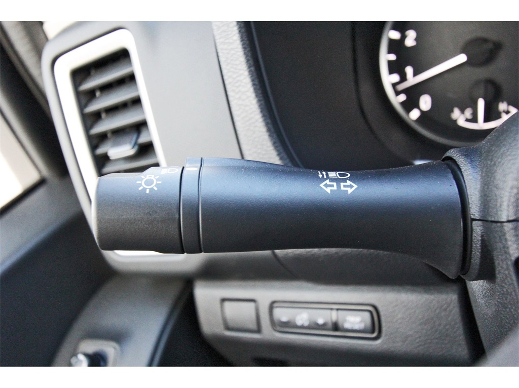 2024 Nissan Frontier SV White at Central Houston Nissan