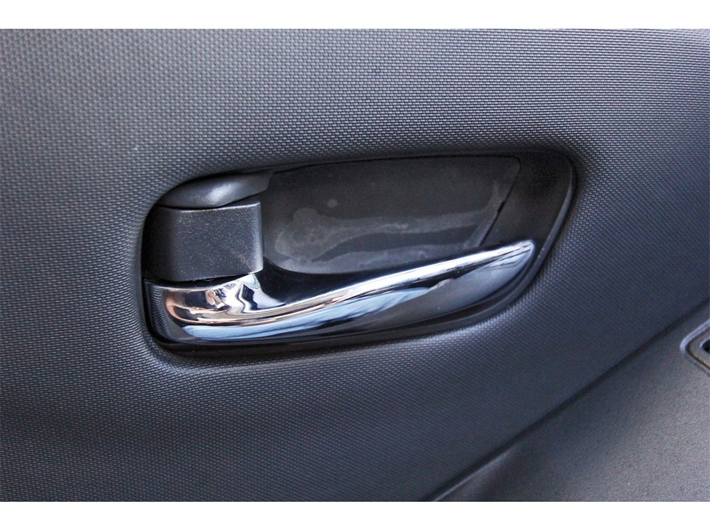 2024 Nissan Frontier SV White at Central Houston Nissan