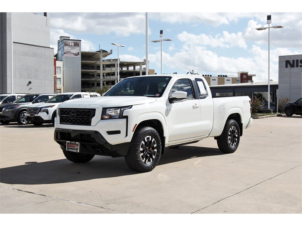 2024 Nissan Frontier SV - 1