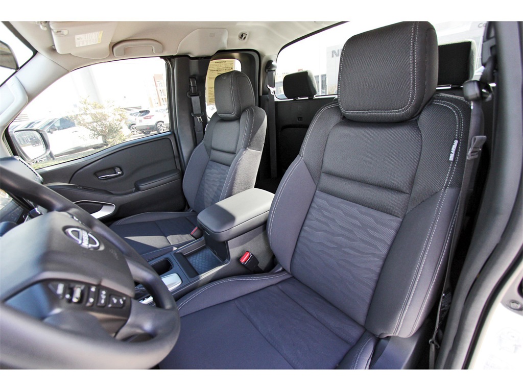 2024 Nissan Frontier SV White at Central Houston Nissan