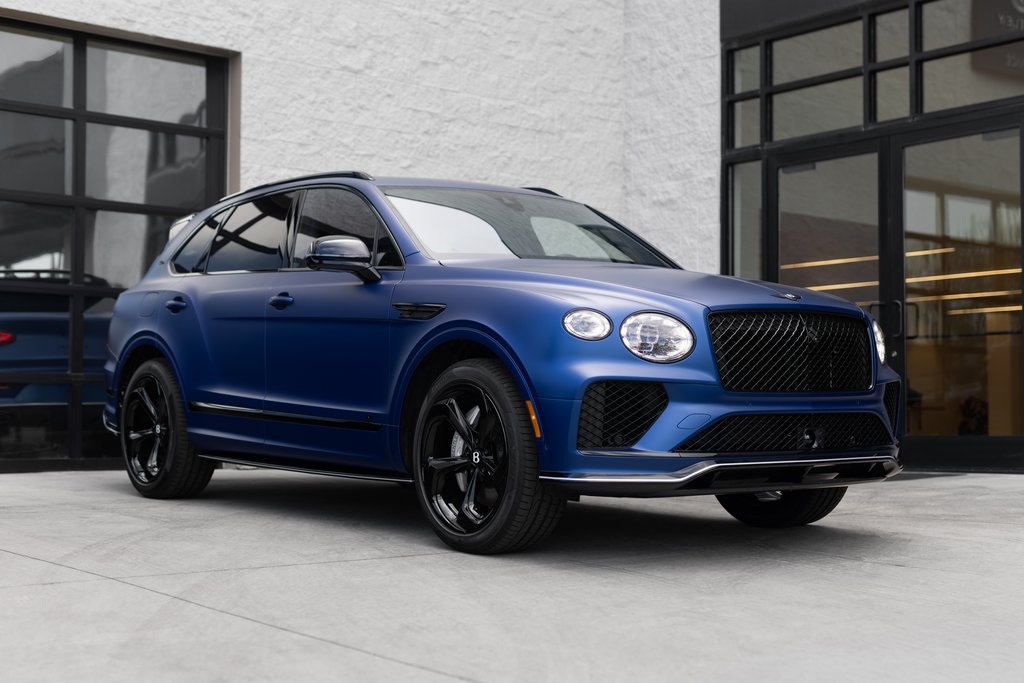 2025 Bentley Bentayga S Black Edition's photo