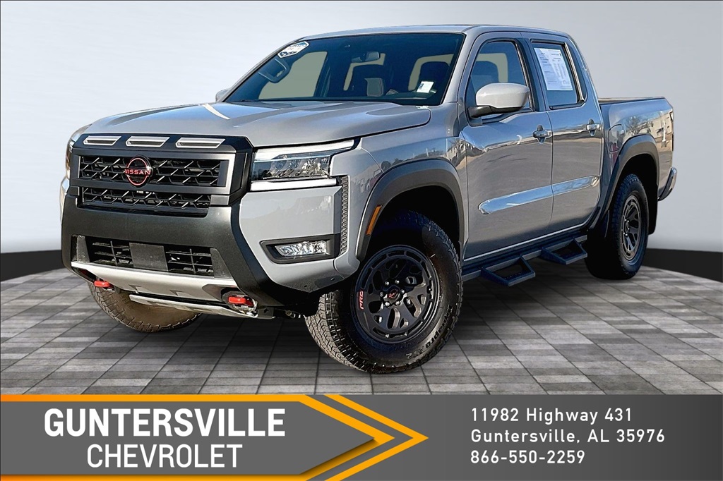 2025 Nissan Frontier PRO-4X Crew Cab 4WD