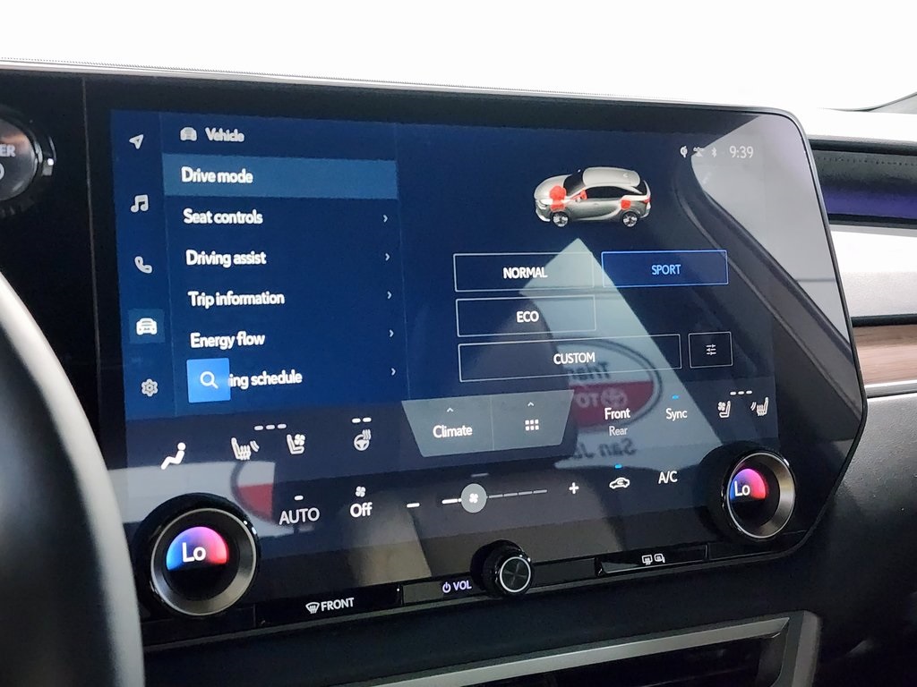 Thumbnail: 2025 Lexus RX - 21