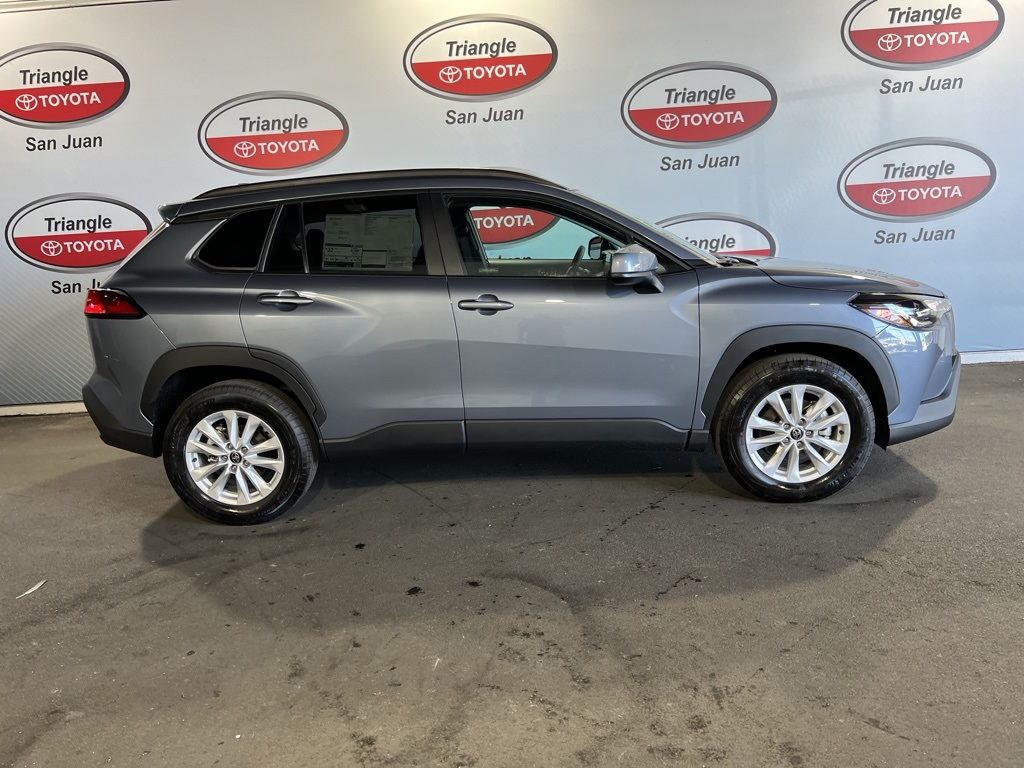 Thumbnail: 2026 Toyota Corolla Cross - 6