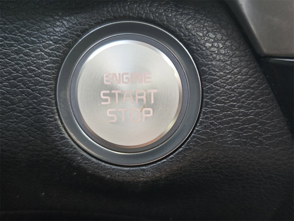 2022 Kia Telluride SX White at Shottenkirk Kia Fort Bend