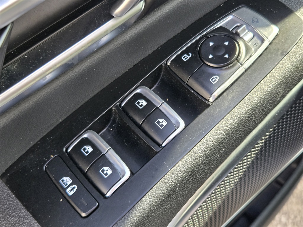 2022 Kia Telluride SX White at Shottenkirk Kia Fort Bend