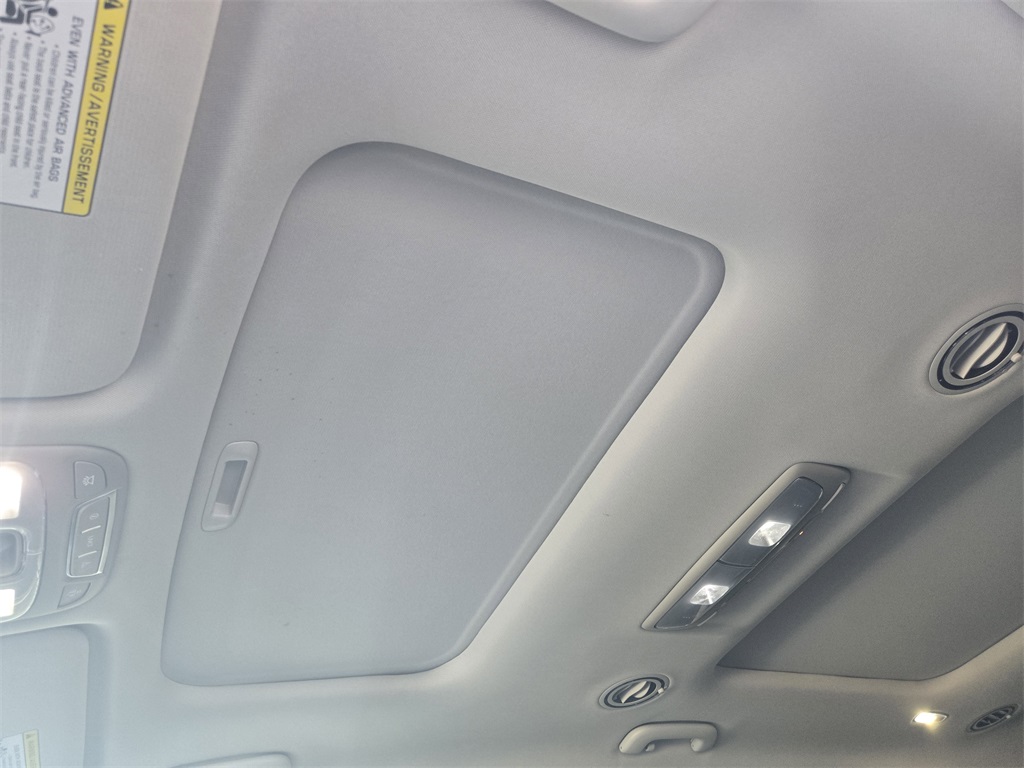 2022 Kia Telluride SX White at Shottenkirk Kia Fort Bend