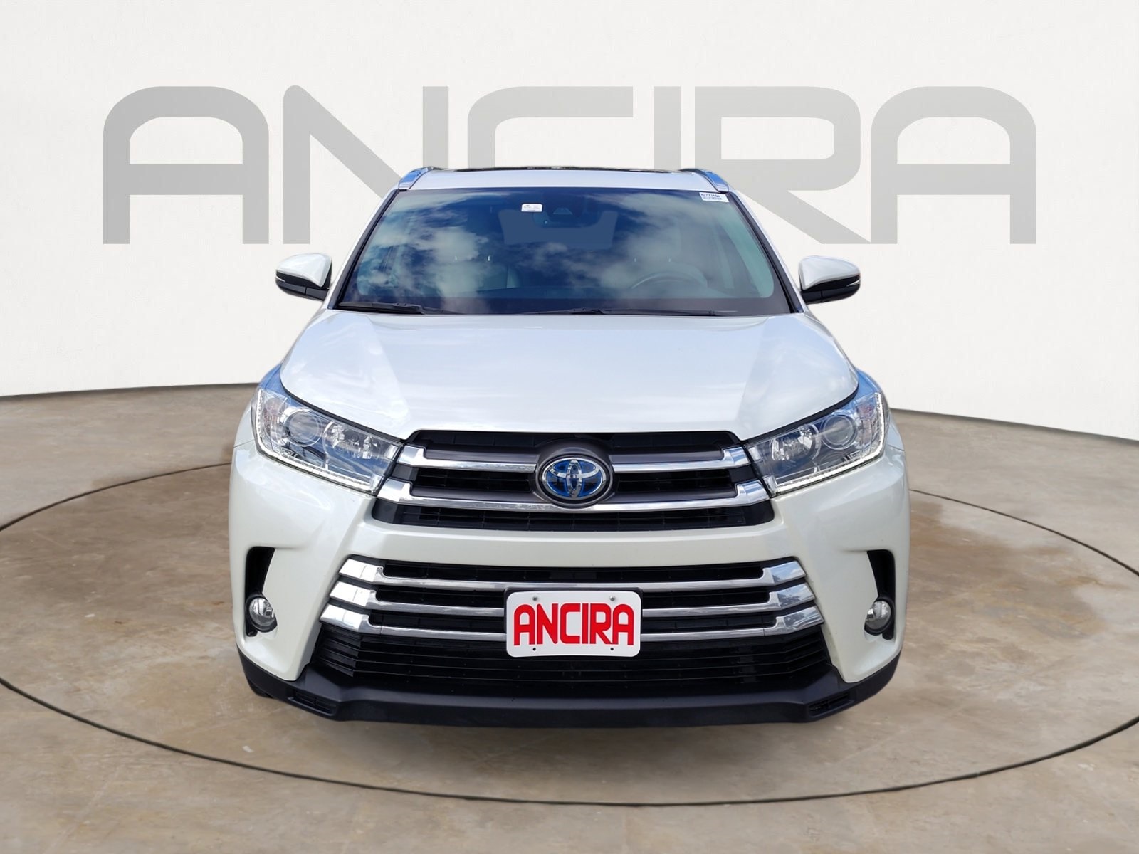 Used Car 2018 Toyota Highlander Hybrid  Limited For Sale Under $30,000 In San Antonio, Texas