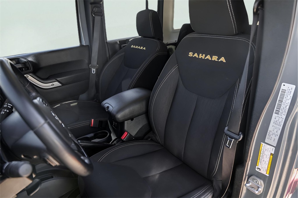 Used Car 2015 Jeep Wrangler  Unlimited Sahara For Sale Under $25,000 In Austin, Texas