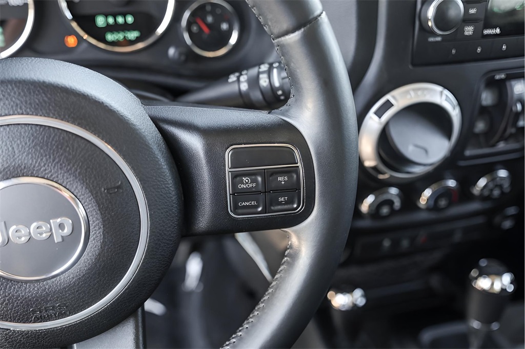 Used Car 2015 Jeep Wrangler  Unlimited Sahara For Sale Under $25,000 In Austin, Texas