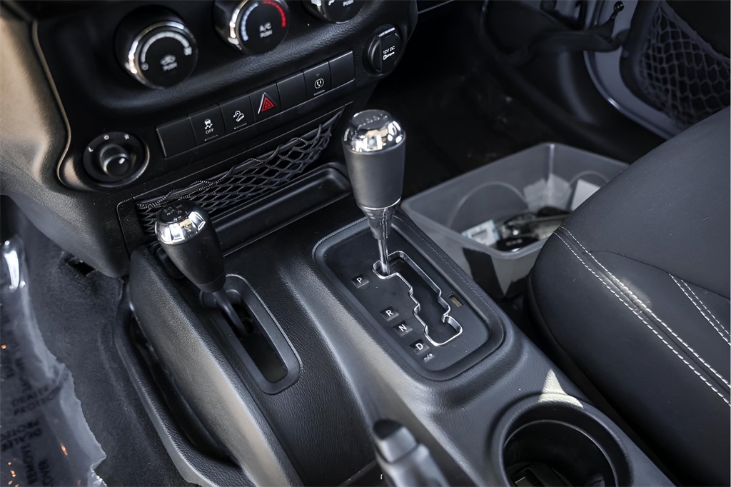 Used Car 2015 Jeep Wrangler  Unlimited Sahara For Sale Under $25,000 In Austin, Texas